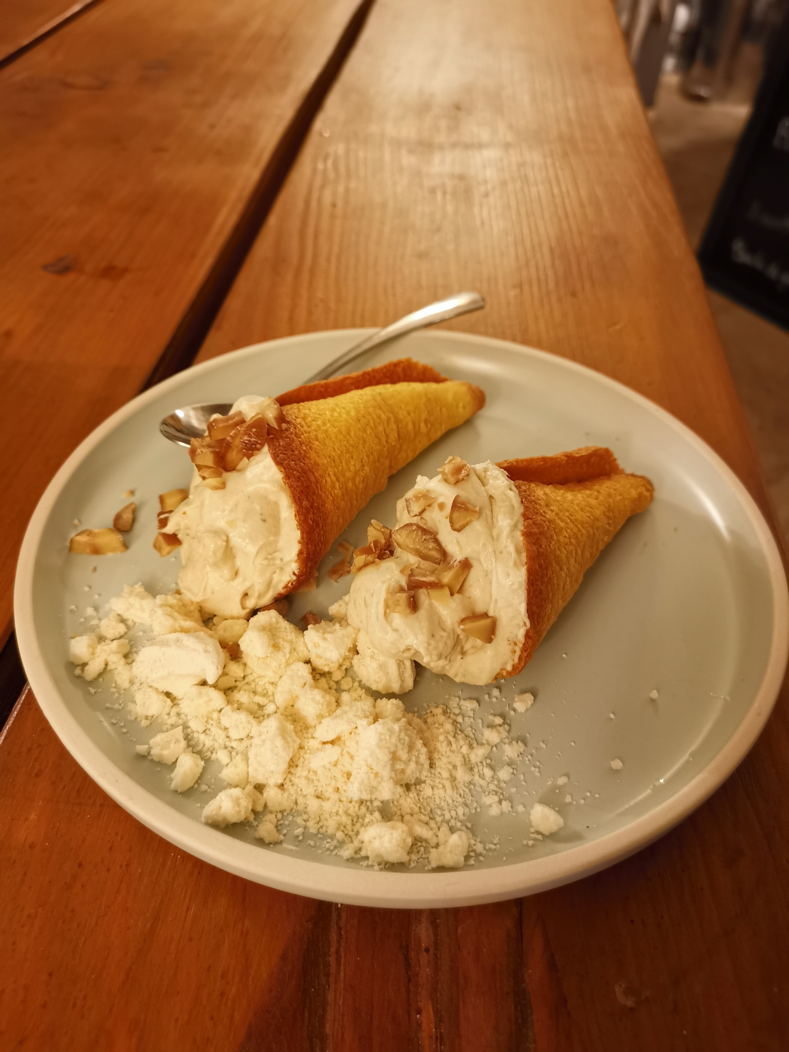 Cornet de Murat crème fraîche de ferme fouettée aux marrons